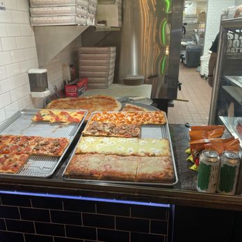 Pizza Barn - Pizza Near Me - Yonkers, New York Pizza Barn - Pizza Near Me - Yonkers, New York