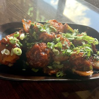 White Tiger Indian Restaurant - Chilly Momo - Indian Near Me - Richmond, Virginia
