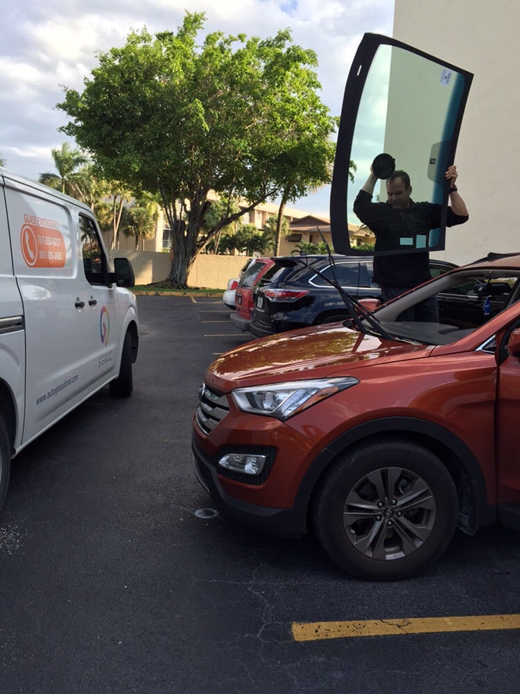 AUTO GLASS DORAL Updated June 2024 13 Photos 1375 NW 97th Ave, Doral, Florida Windshield