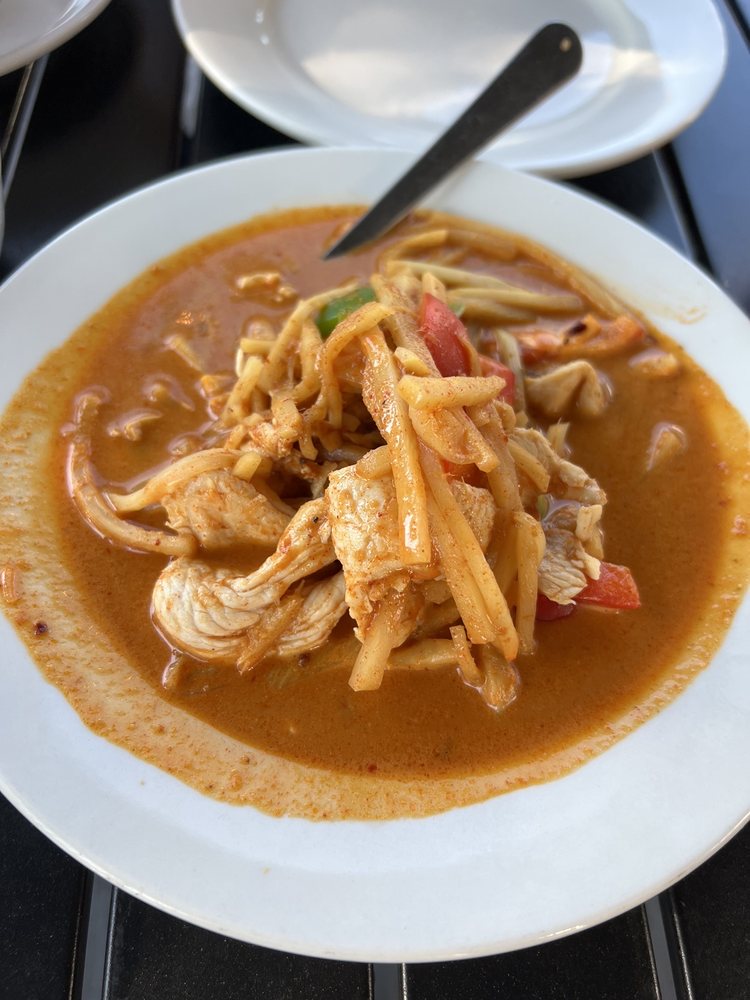 THAI AND TAPS 43 Photos & 53 Reviews 115 Avenue A, Snohomish, WA