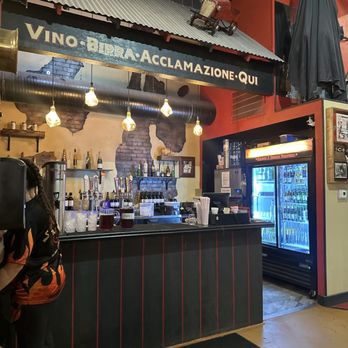 Stage 201 - bar drinks - Pizza Near Me - Plant City, Florida