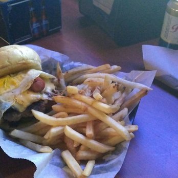 Top Dawgs - Pubs Near Me - Mindoro, Wisconsin