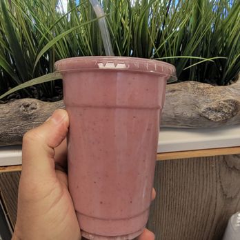 Fruiggie Too - a hand holding a pink smoothie - Juice Bars & Smoothies Near Me - Woodbury, New Jersey Fruiggie Too - a hand holding a pink smoothie - Juice Bars & Smoothies Near Me - Woodbury, New Jersey