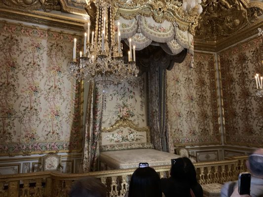Palace of Versailles by null