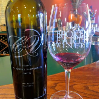 Broken Earth Winery - New American Near Me - Paso Robles, California