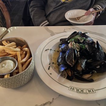 Bistro Du Jour - Moules frites - French Near Me - Washington, DC, District of Columbia Bistro Du Jour - Moules frites - French Near Me - Washington, DC, District of Columbia