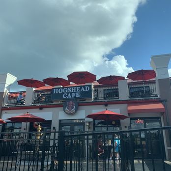HogsHead Cafe - Outside seating and rooftop seating - Barbeque Near Me - Richmond, Virginia
