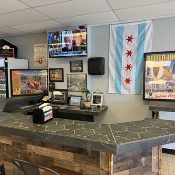 Frankie’s Chicago Beef - Bar - Sandwiches Near Me - Palm Coast, Florida