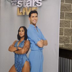 Simmons Bank Arena - Dancing with the stars april 2026