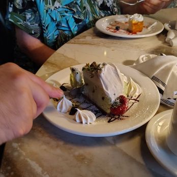 Capri Ristorante - Italian Near Me - Burr Ridge, Illinois Capri Ristorante - Italian Near Me - Burr Ridge, Illinois
