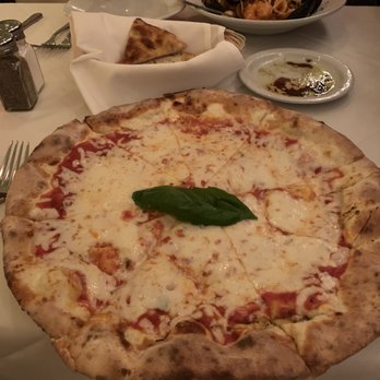 Luna Rossa - Margherita Pizza - Italian Near Me - Tustin, California Luna Rossa - Margherita Pizza - Italian Near Me - Tustin, California