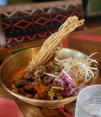 Pii Nong Thai Yonge - Eatery & Experience by null