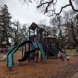 Dentoni Park