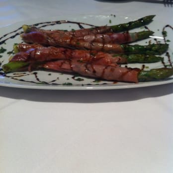The Union Kitchen - Prosciutto wrapped asparagus - New American Near Me - Kingwood, Texas The Union Kitchen - Prosciutto wrapped asparagus - New American Near Me - Kingwood, Texas