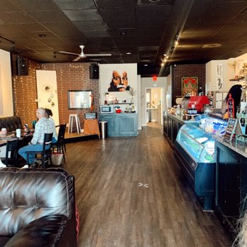 Grinders Caffè - Cafes Near Me - Wilmington, North Carolina Grinders Caffè - Cafes Near Me - Wilmington, North Carolina