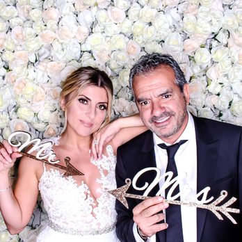 Selfie Booth - Photo Booth Rentals Near Me Selfie Booth - Photo Booth Rentals Near Me