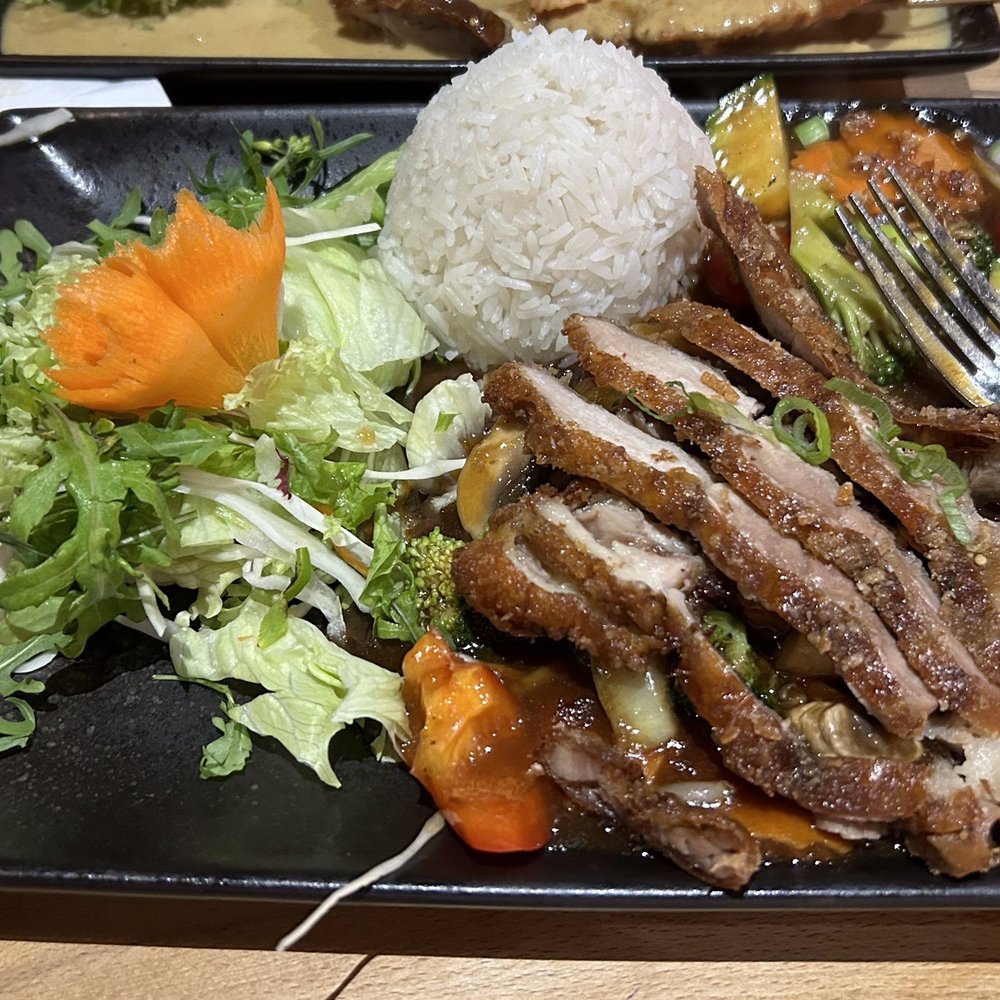 Mama Cook - Hoisin duck - Vietnamese Near Me - Berlin, BE Mama Cook - Hoisin duck - Vietnamese Near Me - Berlin, BE