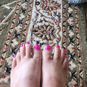 Hot Nails - Elaine's regular pedi! - Nail Salons Near Me - Kailua-Kona, Hawaii