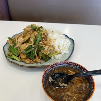 China a Go Go - Ginger onion Chicken with Steamed Rice Lunch & Hot Sour Soup - Chinese Near Me - Henderson, Nevada China a Go Go - Ginger onion Chicken with Steamed Rice Lunch & Hot Sour Soup - Chinese Near Me - Henderson, Nevada