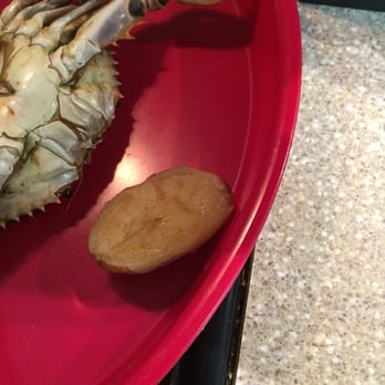 Hebert Seafood - Crab and potato - Seafood Markets Near Me - Boutte, Louisiana Hebert Seafood - Crab and potato - Seafood Markets Near Me - Boutte, Louisiana