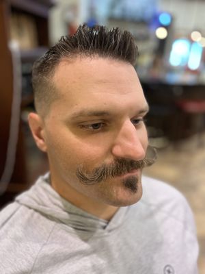 Angelone’s Haircuts & Shaves