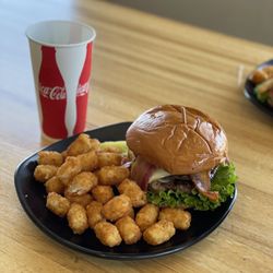 Cali "O" Burgers - La Jolla Burger