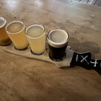 Kettle River Brewing - Flight of beer~ - Breweries Near Me - Kelowna, British Columbia Kettle River Brewing - Flight of beer~ - Breweries Near Me - Kelowna, British Columbia