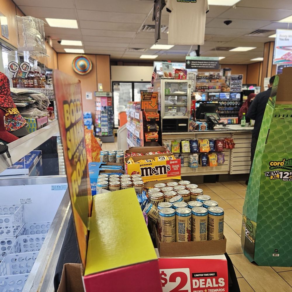 7-Eleven - 5/23/25 No annoying slot machines. - Convenience Stores Near Me - Falls Church, Virginia