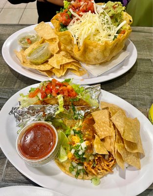 Benny's Tacos & Rotisserie Chicken in Culver City 🇲🇽 by null