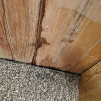 Stan White Realty - Water leak under window in one of the bedrooms and what looked like mold, couldn't use this bedroom - Vacation Rental Agents Near Me - Nags Head, North Carolina