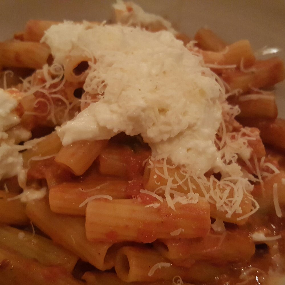 Mio Modo - Rigatoni con mozzarella - Italian Near Me - St. Charles, Illinois