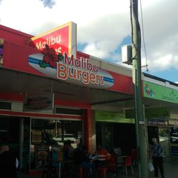 Malibu Burgers - Outside