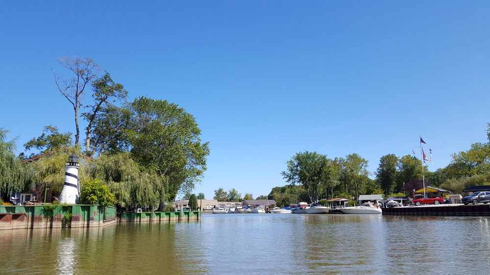 CHAGRIN RIVER CANOE & KAYAK LIVERY 201 Erie Rd, Eastlake, Ohio Rafting/Kayaking Phone