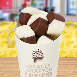 Edible Arrangements - We have delicious Grab and Go items for only $5!