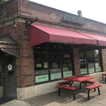 Joe Donut - Cute! Right next to the glen view metro stop - Donuts Near Me - Glenview, Illinois