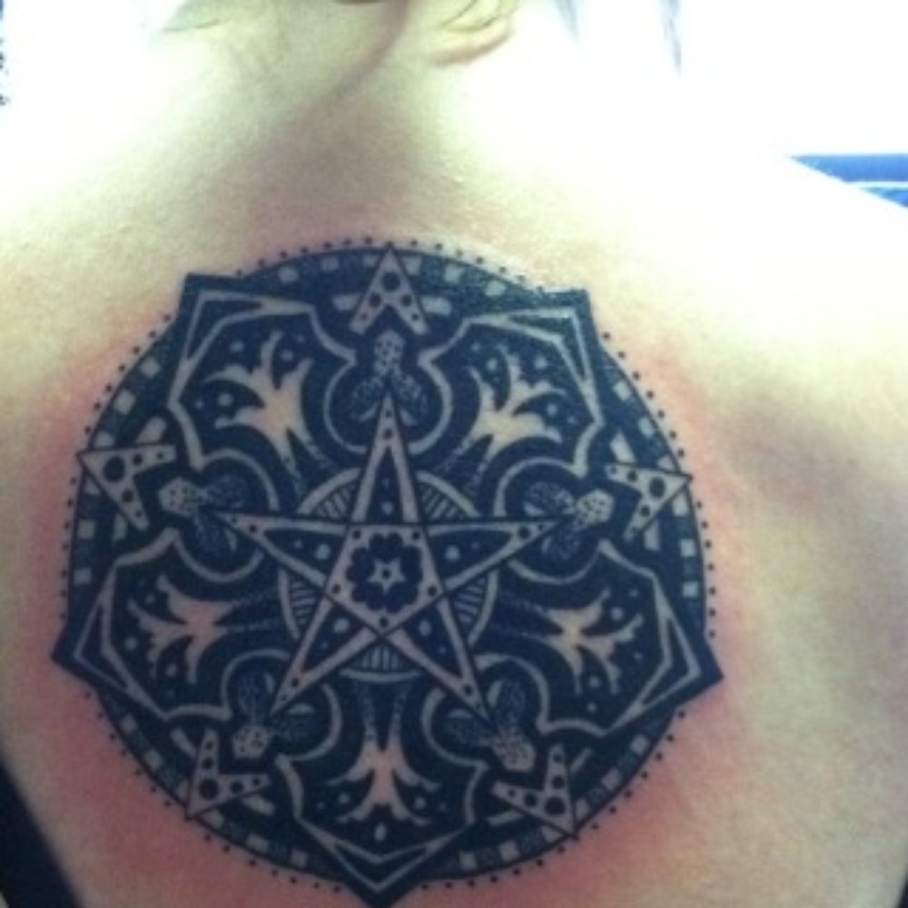 Tattoo Garden - Day of. Can see size in this pic. - Tattoo Near Me - Everett, Washington Tattoo Garden - Day of. Can see size in this pic. - Tattoo Near Me - Everett, Washington
