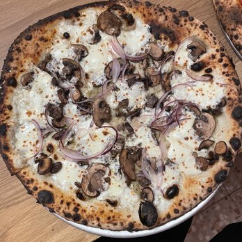 Roberta's - Speckenwolf - Pizza Near Me - Los Angeles, California Roberta's - Speckenwolf - Pizza Near Me - Los Angeles, California