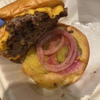 Just Q'in - Smash burger: single - Barbeque Near Me - Cincinnati, Ohio Just Q'in - Smash burger: single - Barbeque Near Me - Cincinnati, Ohio