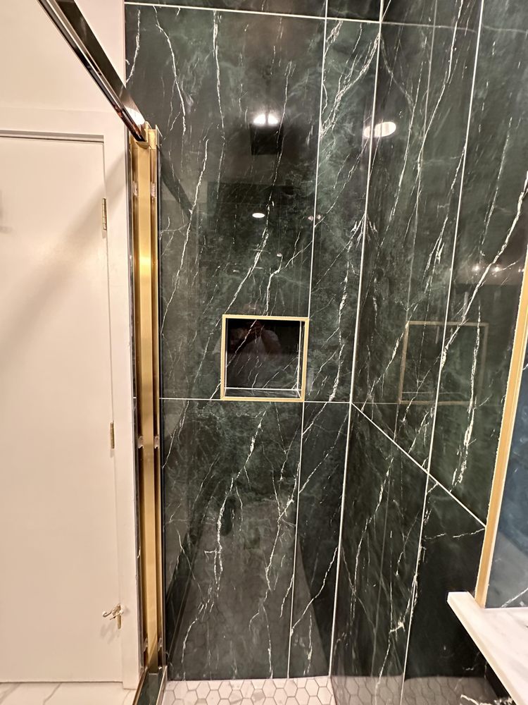 Slide of JD Contractor