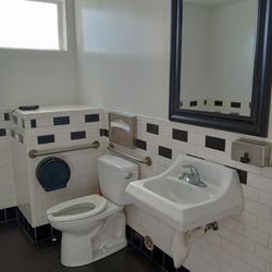 WOW Beauty Center - I get up on the area below the window