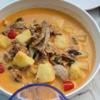 Senyai Thai Kitchen - Duck curry - Thai Near Me - Pittsburgh, Pennsylvania