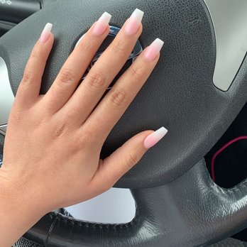 Future Nails & Spa - Ombré - Nail Salons Near Me - Bremerton, Washington