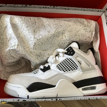 FRISCOSTOCKS - Shoe Stores Near Me - San Francisco, California