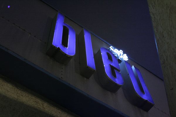 Cafe Bleu by null