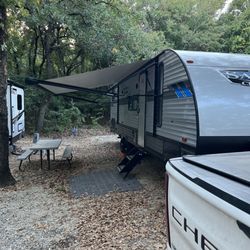 Oakview RV Park - Our space in the front!