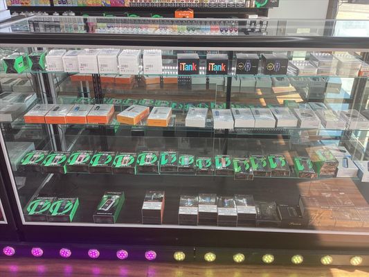 vape shops buxton Puff Paradox Vape Shop, 7513 Watson Rd, Saint Louis, MO 63119, US
