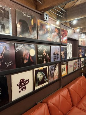 Muscle Shoals Sound Studios by null