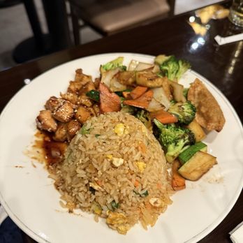 Okada Japanese Restaurant - D140. Kids Hibachi Chicken - Sushi Bars Near Me - Ashburn, Virginia