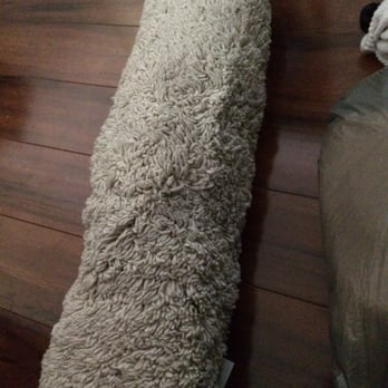 Savers - A beautiful rug for 3 dollars - Thrift Stores Near Me - West Hempstead, New York
