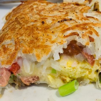 Gail's Carriage Inn - Gobble till you wobble Spud - Breakfast & Brunch Near Me - Des Plaines, Illinois